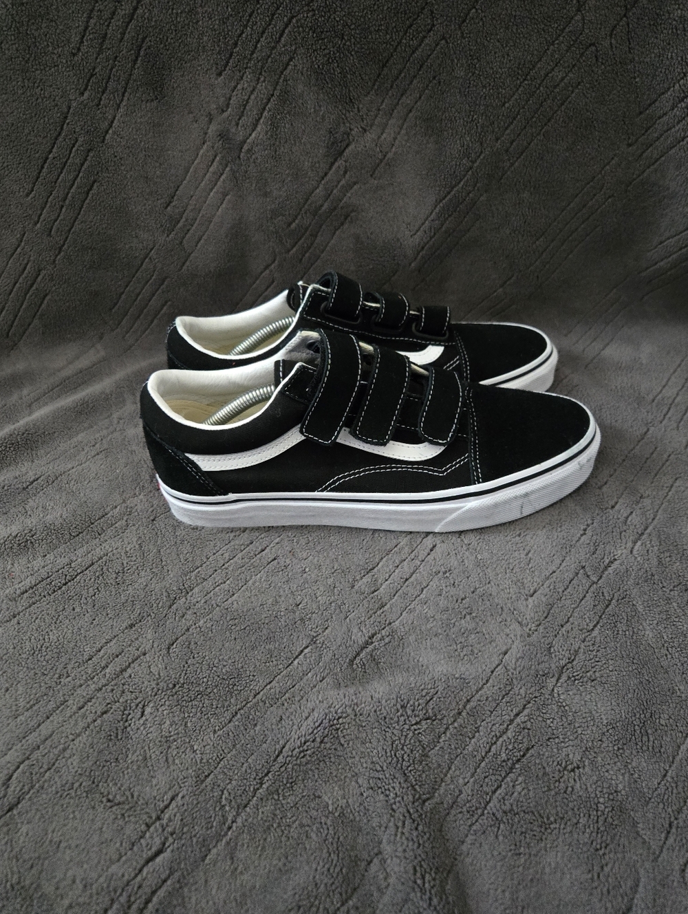 Vans Old Skool Low Top Triple Strap Shoes Mens Sz 8.5 Black Casual Sneakers.